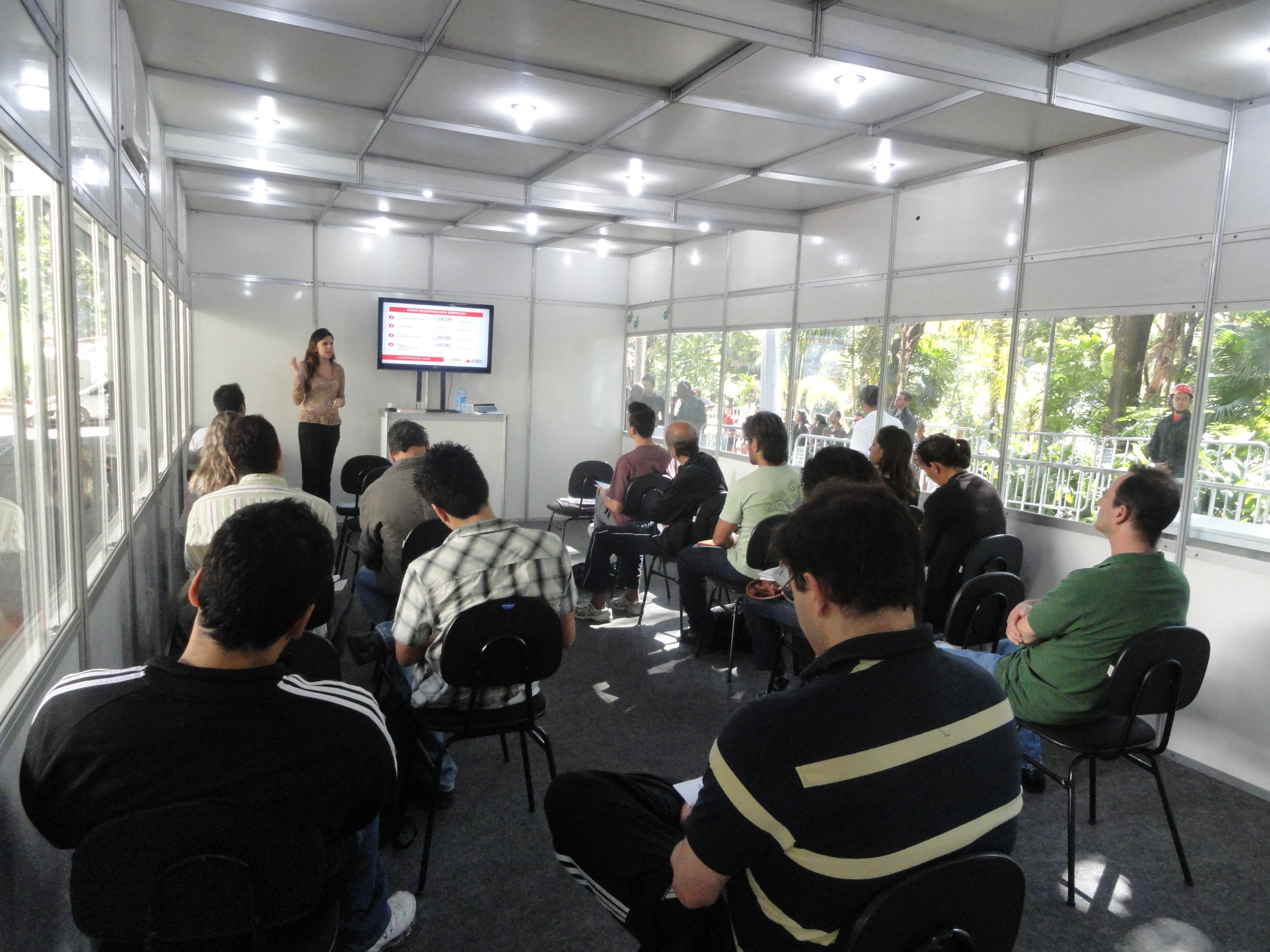 Semana do Empreendedor Individual em Belo Horizonte conta com participação da Jucemg