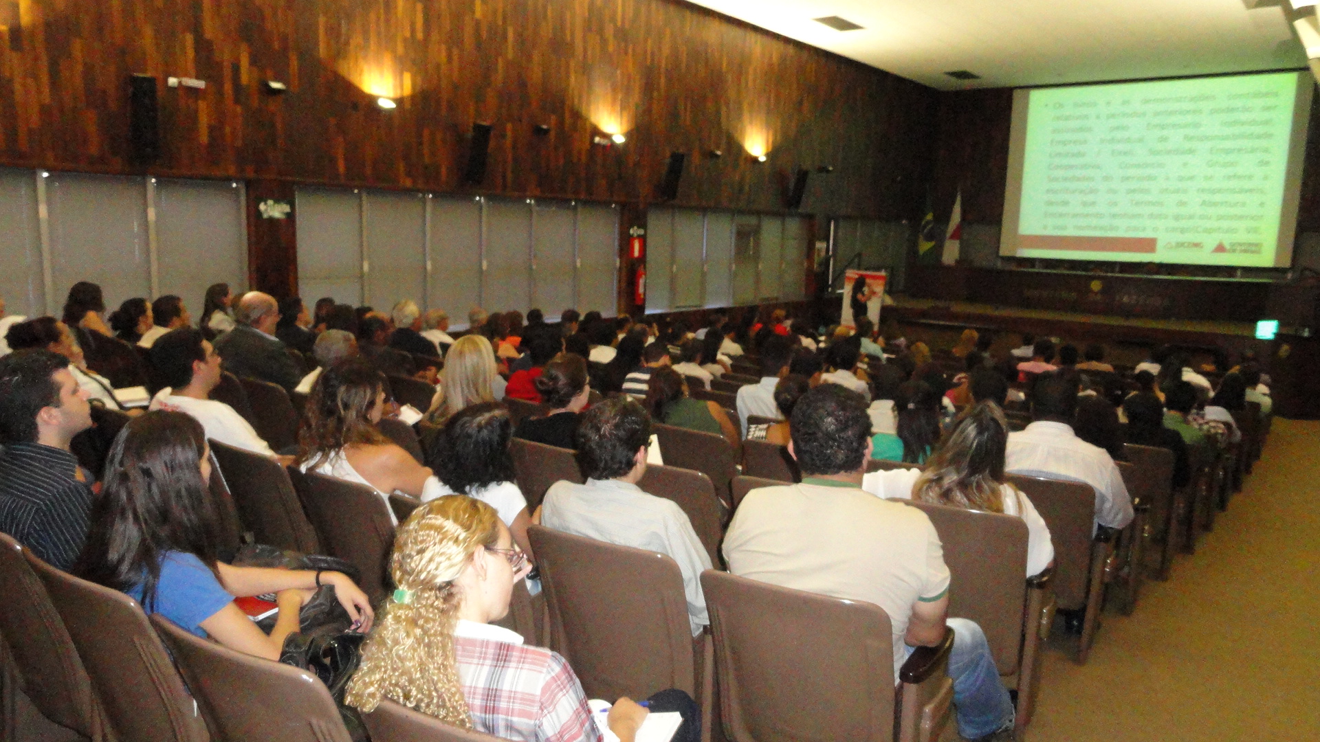 Jucemg e Sebrae realizam palestras em Bom Despacho e Santo Antônio do Monte