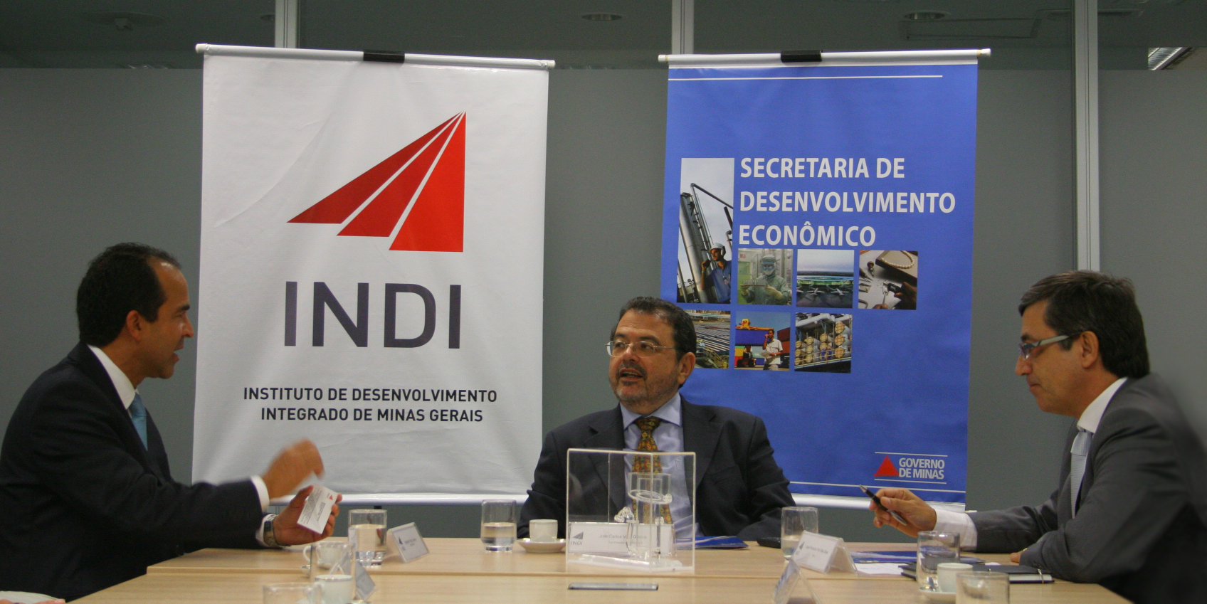 Empresas de tecnologia, logística e radiodifusão   anunciam novos investimentos em Minas