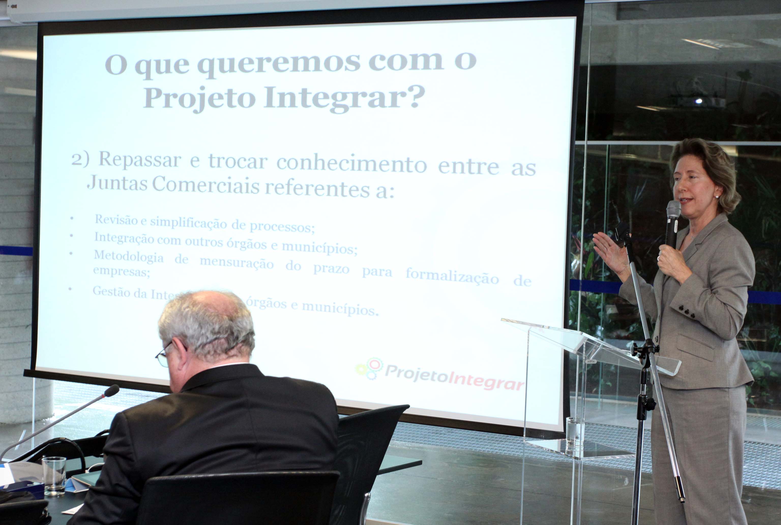 Em parceria com o Sebrae Nacional e DNRC, Jucemg vai transformar o ambiente de negócios no Brasil